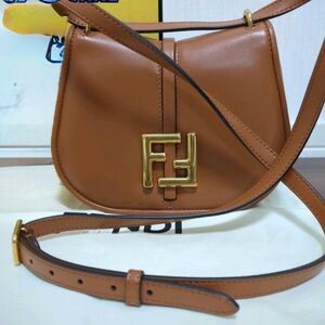 Brown Leather Fendi Shoulder Bag